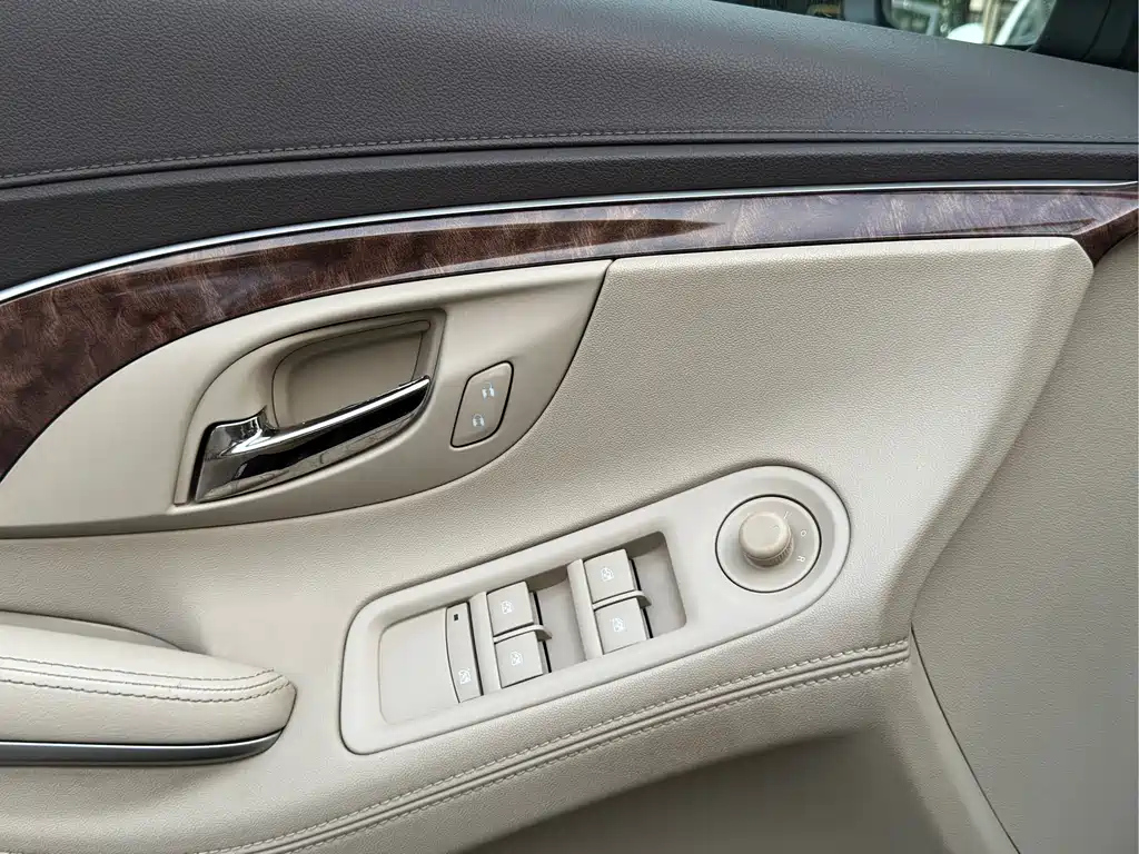 BUICK LACROSSE 2014