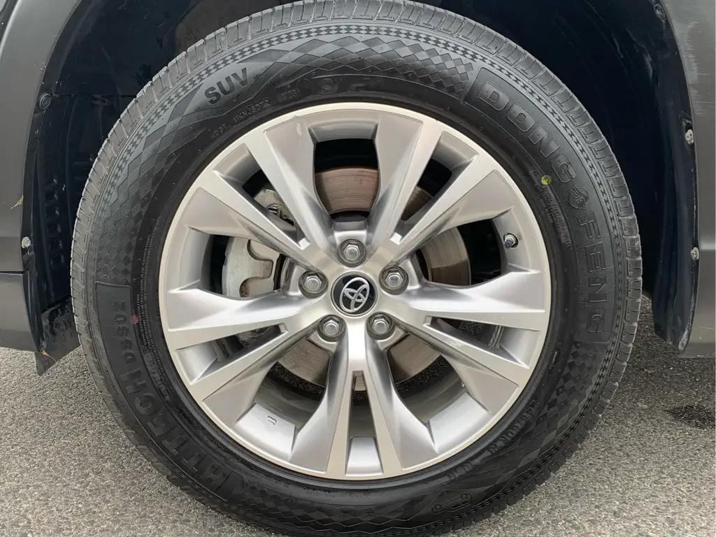 TOYOTA HIGHLANDER 2020