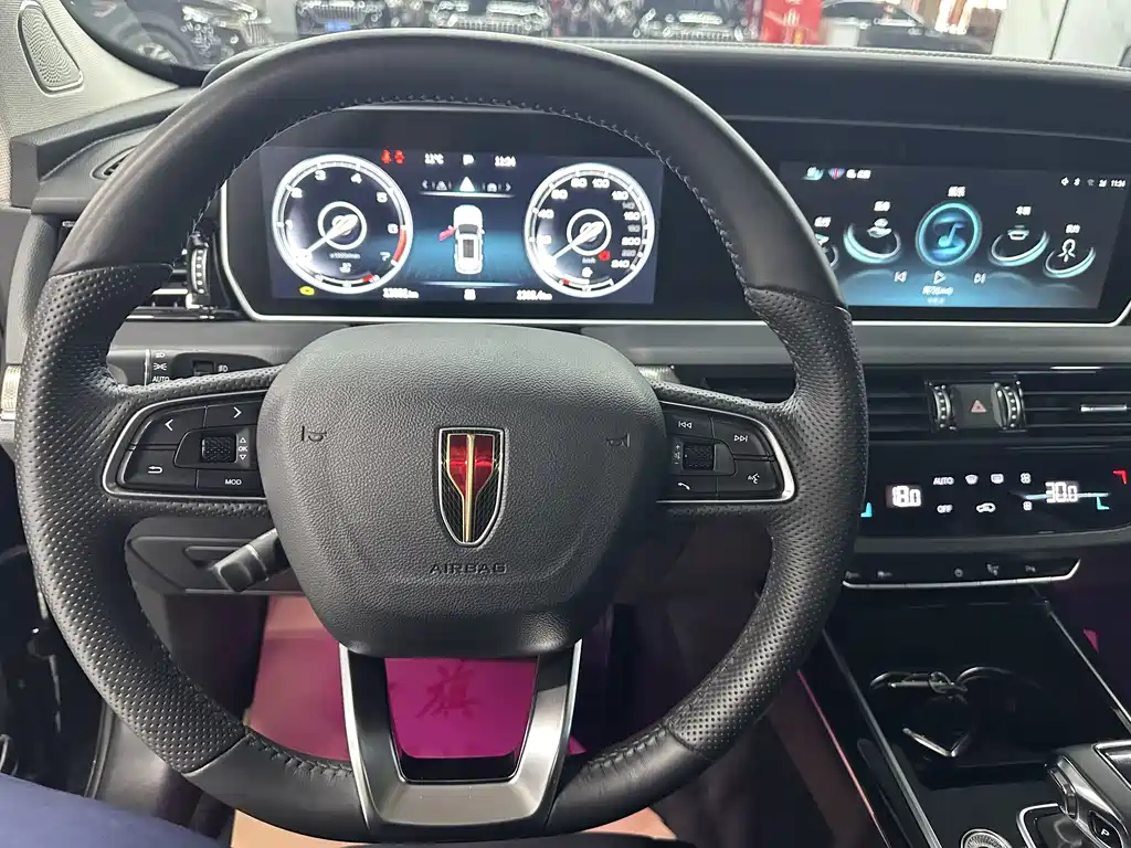 HONGQI HS5 2023