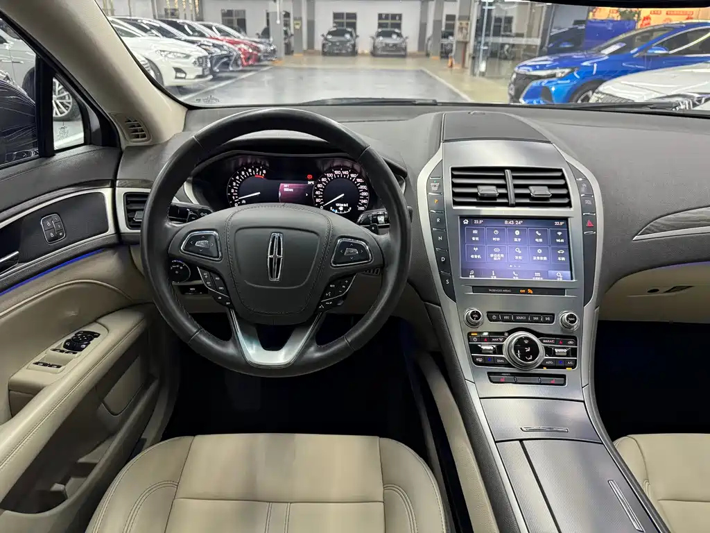 LINCOLN MKZ 2020