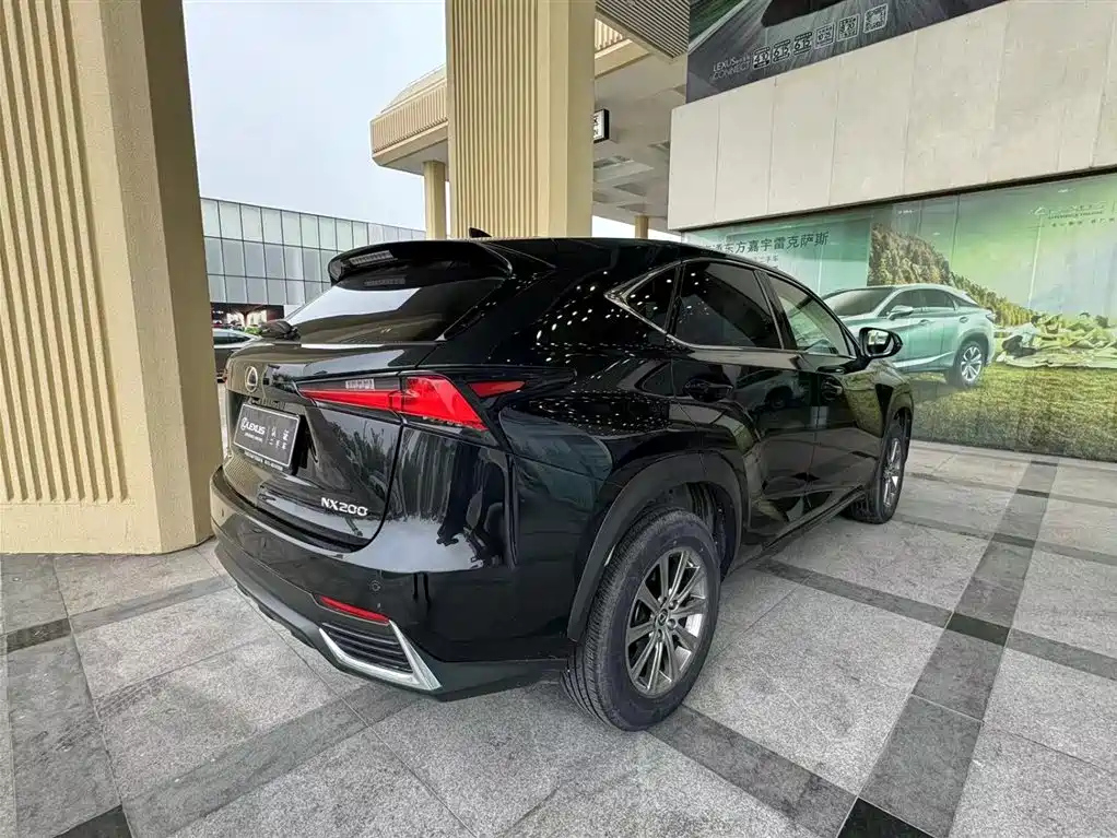 LEXUS NX 2020