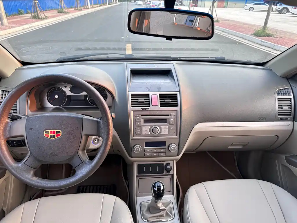 GEELY AUTO CLASSIC EMGRAND 2011
