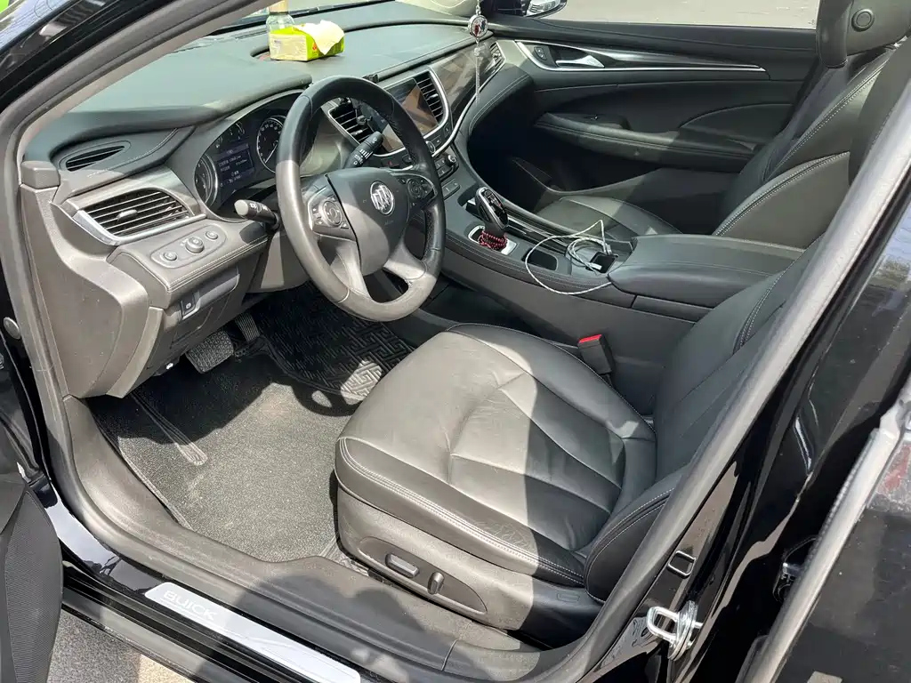 BUICK LACROSSE 2020