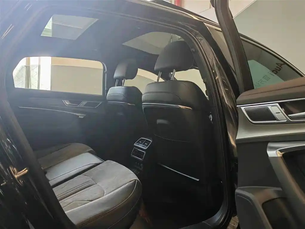 AUDI A6L 2024