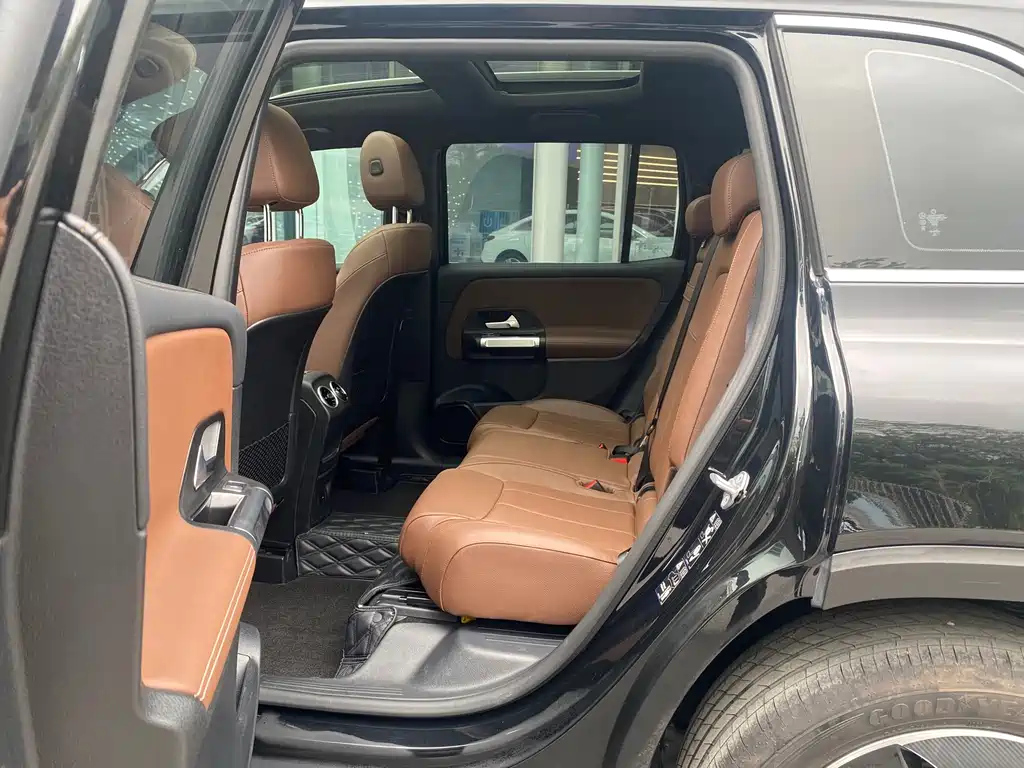 MERCEDES BENZ GLB 2022