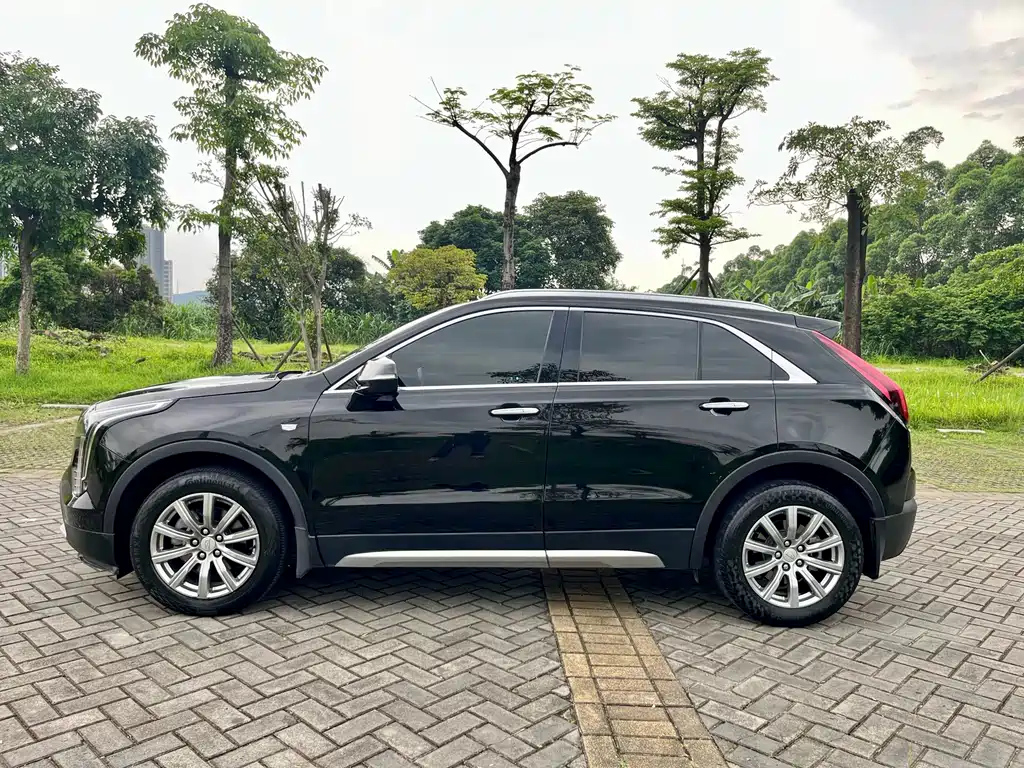 CADILLAC XT4 2020