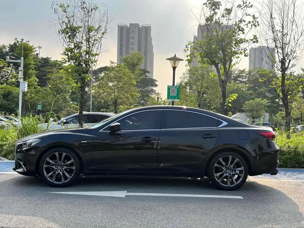 MAZDA ATENZA 2018