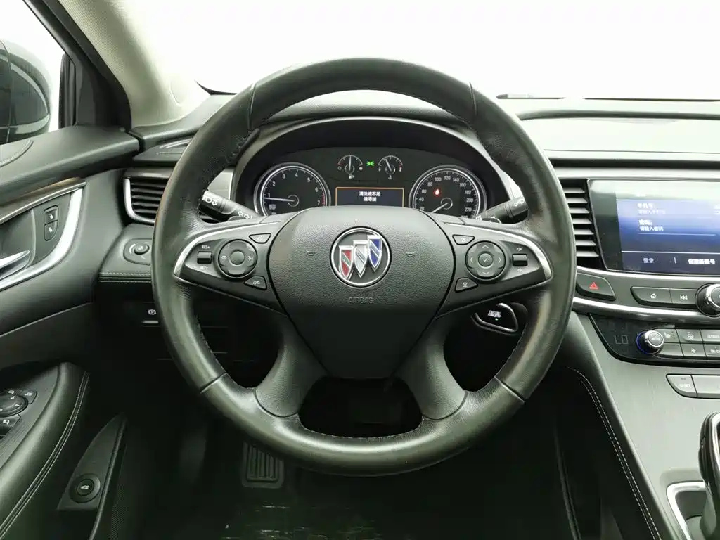 BUICK LACROSSE 2021