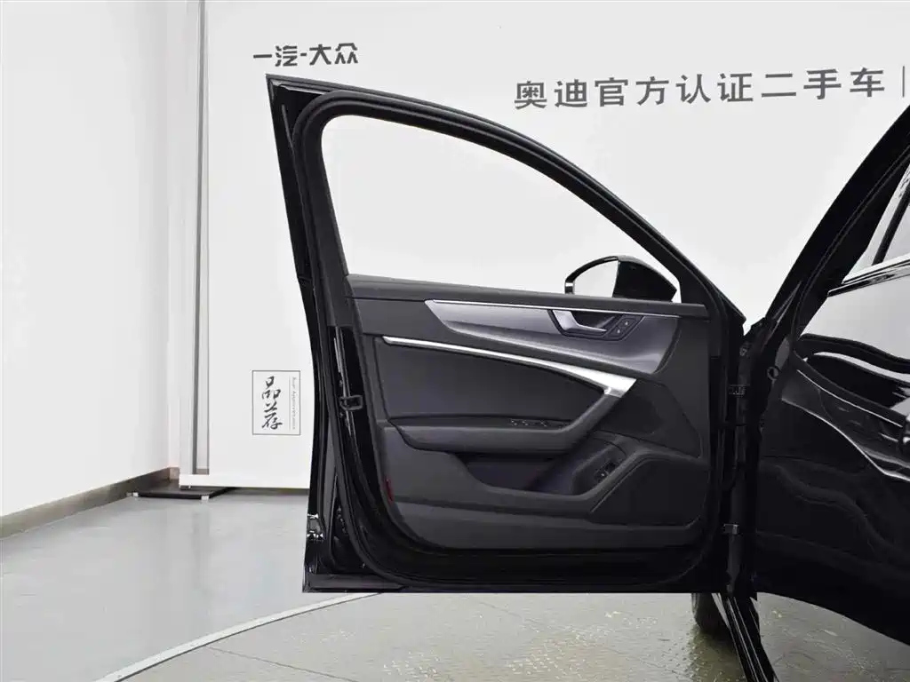 AUDI A6L 2022