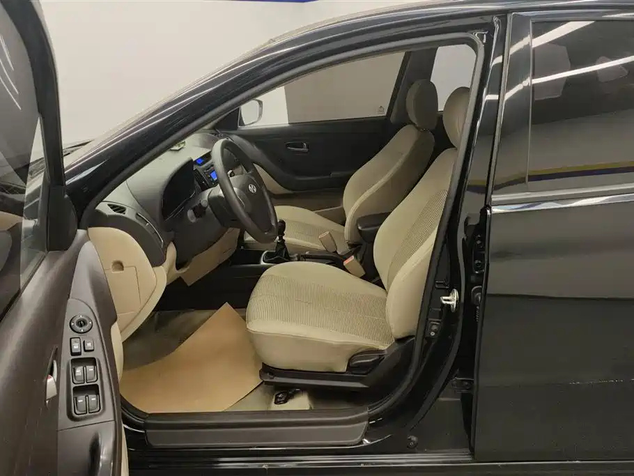 HYUNDAI CELESTA 2018