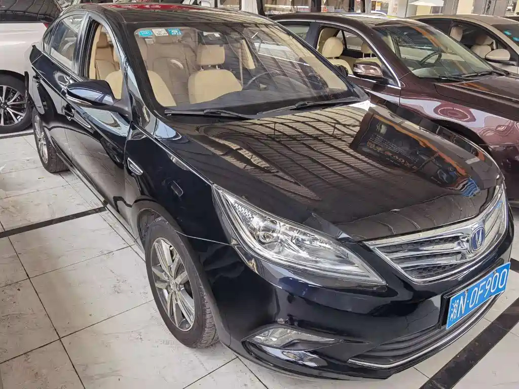 CHANGAN EADO 2016