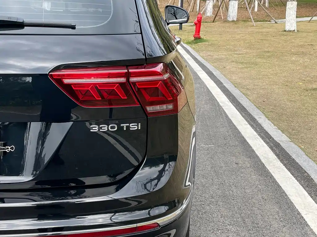 VOLKSWAGEN TIGUAN L 2022