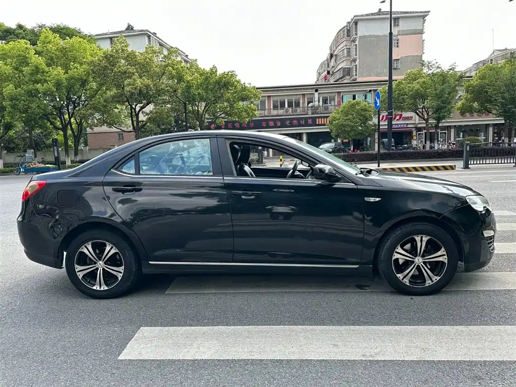 ROEWE 550 2011