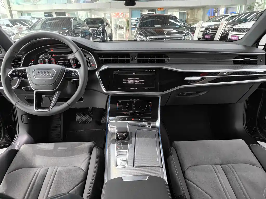 AUDI A6L 2024