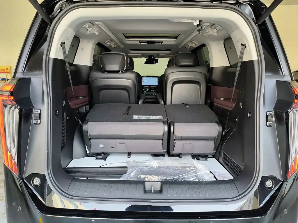 TRUMPCHI M8 2023