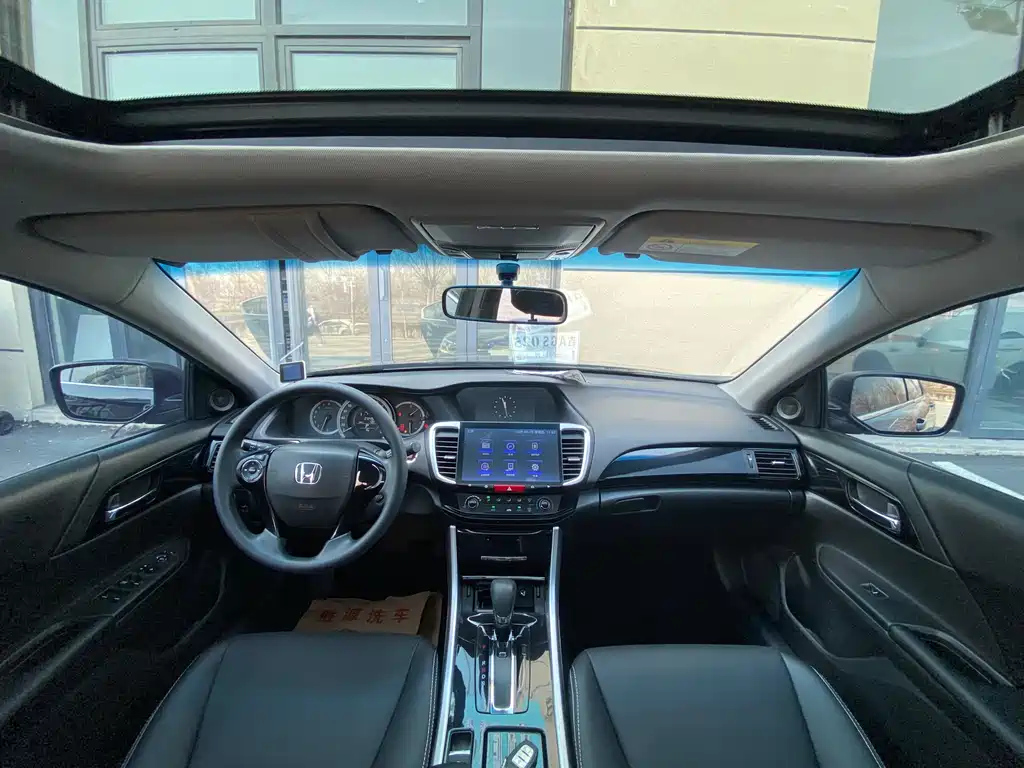 HONDA ACCORD 2017