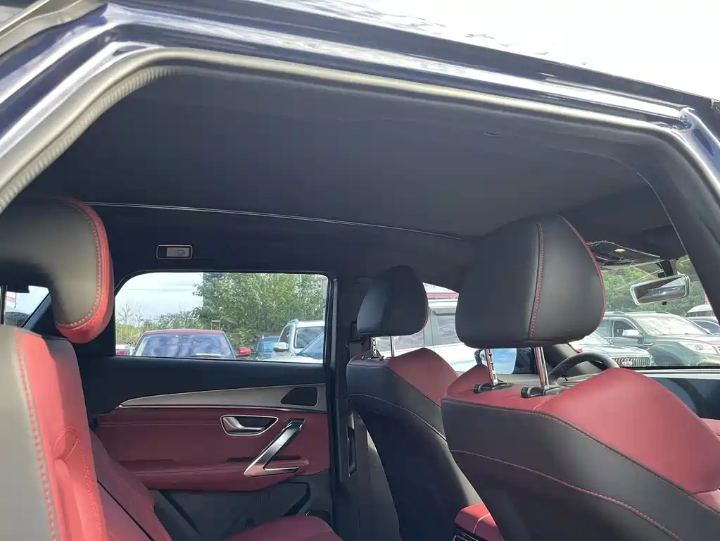 JETOUR X70 PLUS 2020