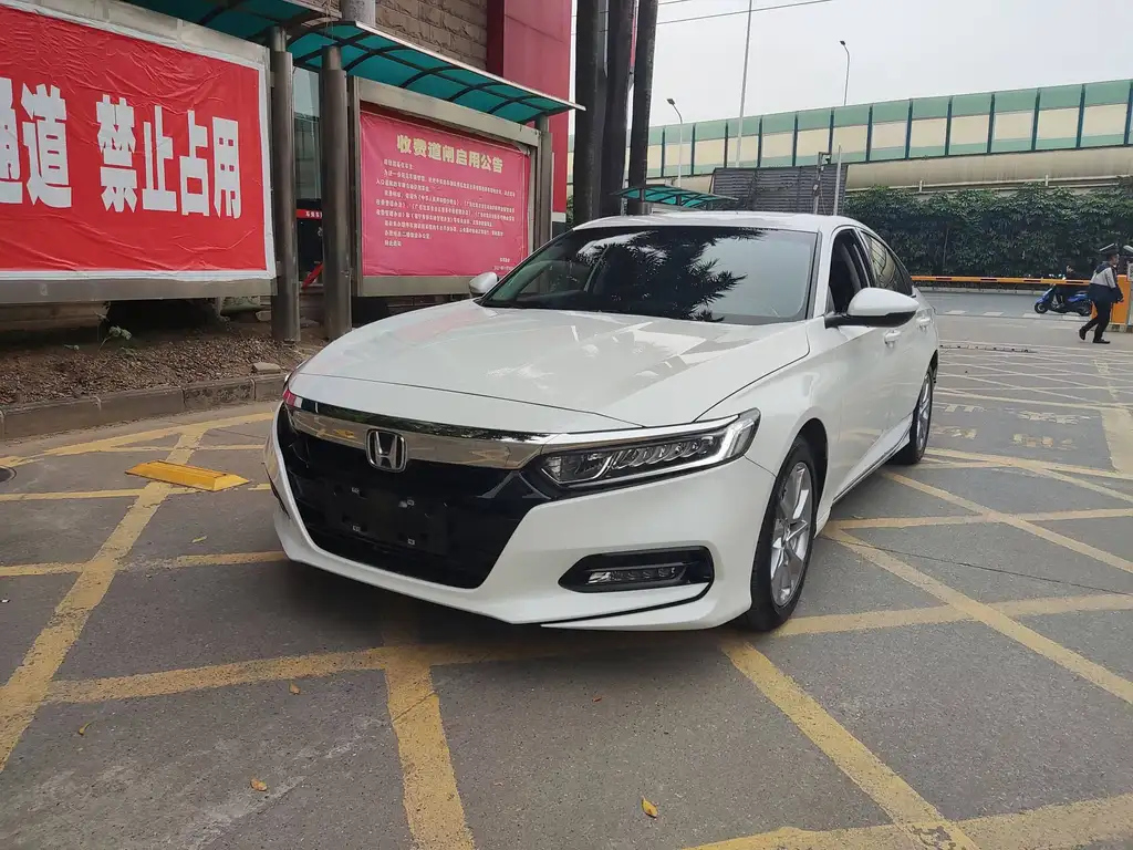 HONDA ACCORD 2018