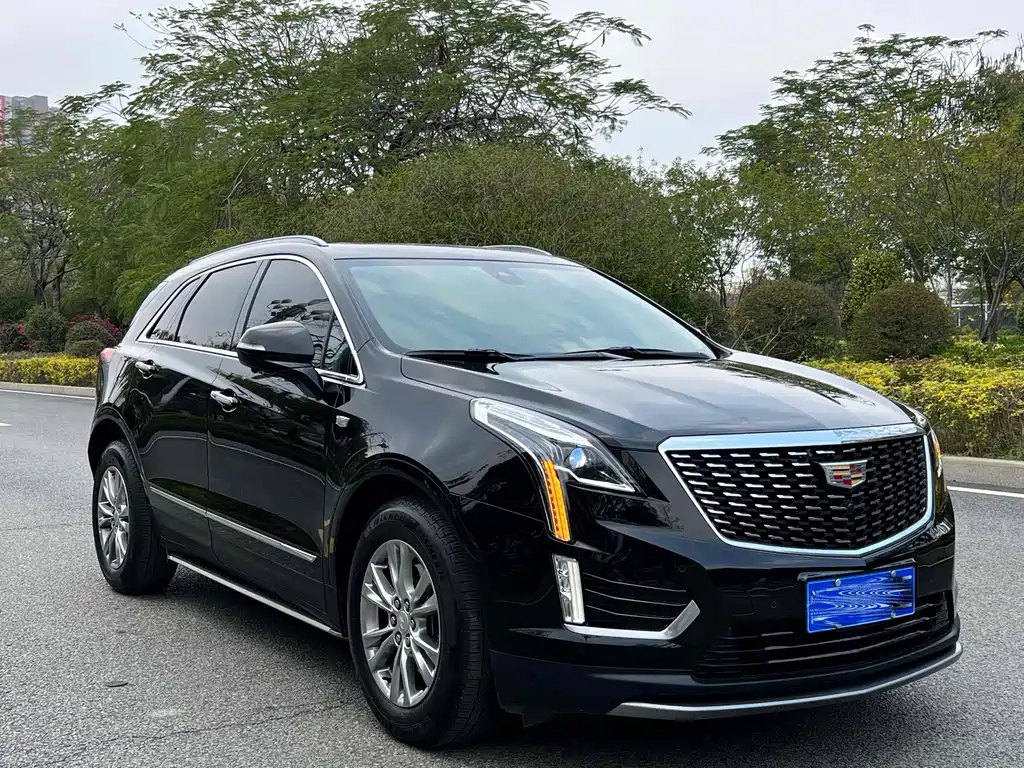 CADILLAC XT5 2021