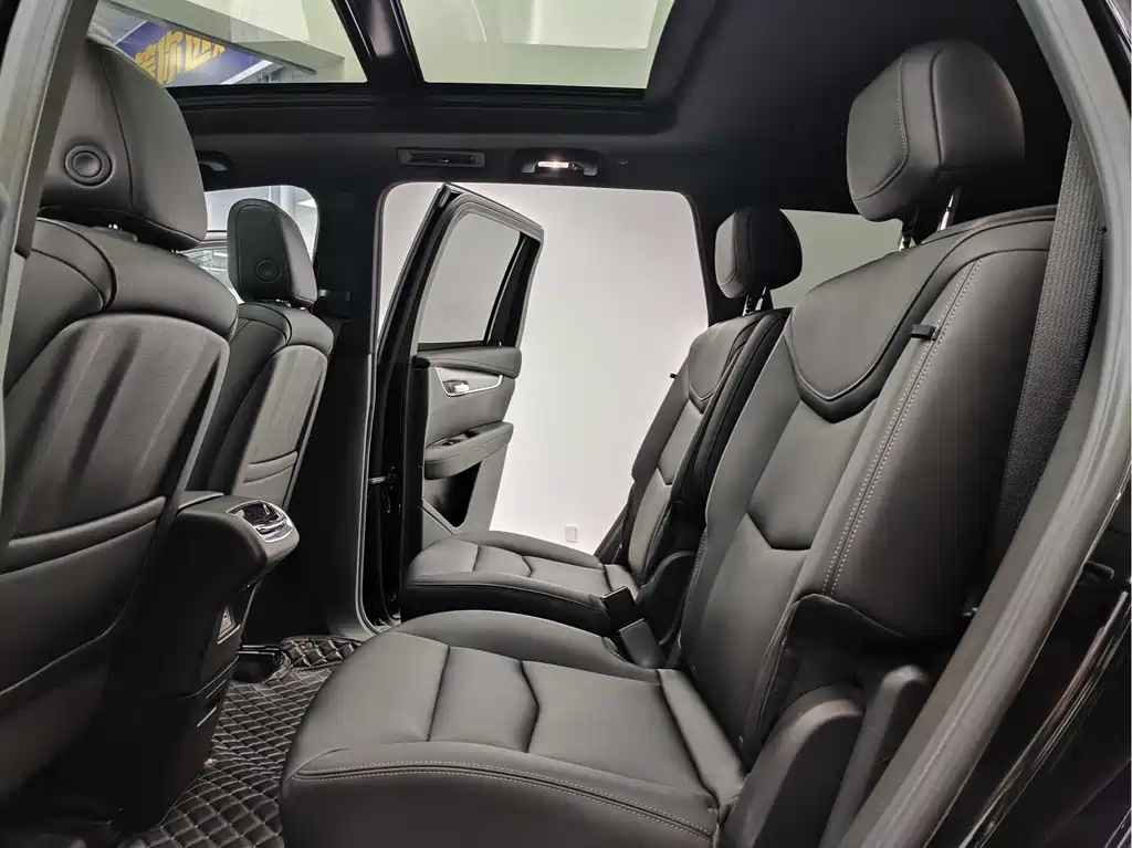 CADILLAC XT6 2020