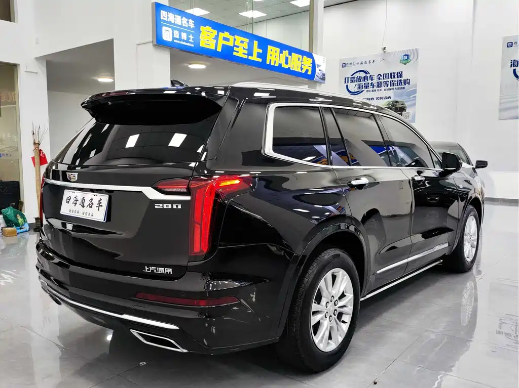 CADILLAC XT6 2020