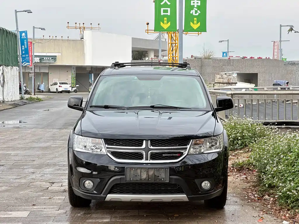 DODGE JCUV 2014