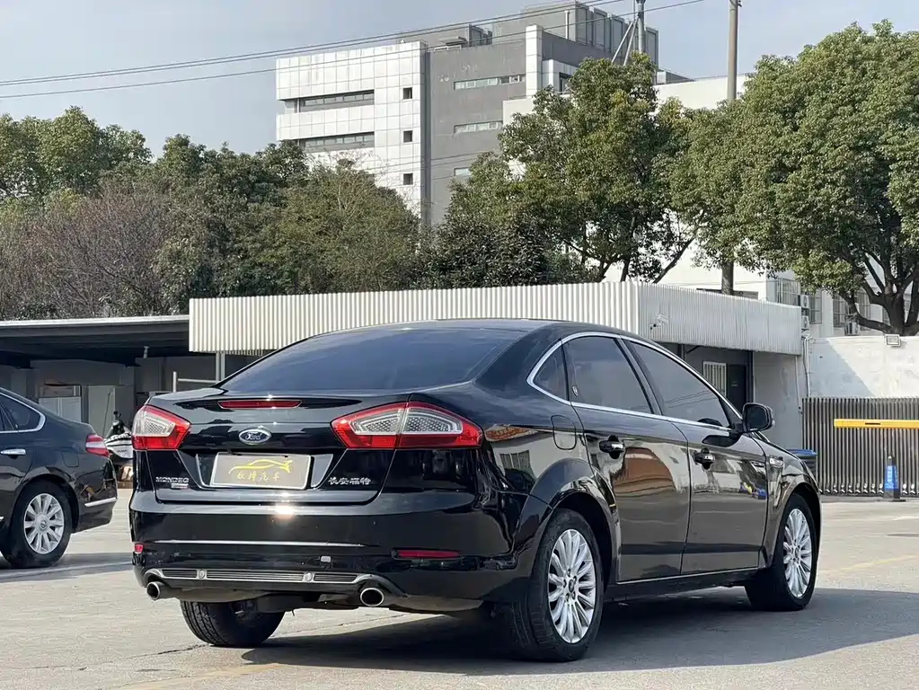 FORD MONDEO - WINNER 2009