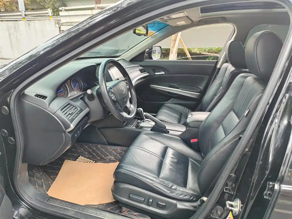 HONDA CROSSTOUR 2015
