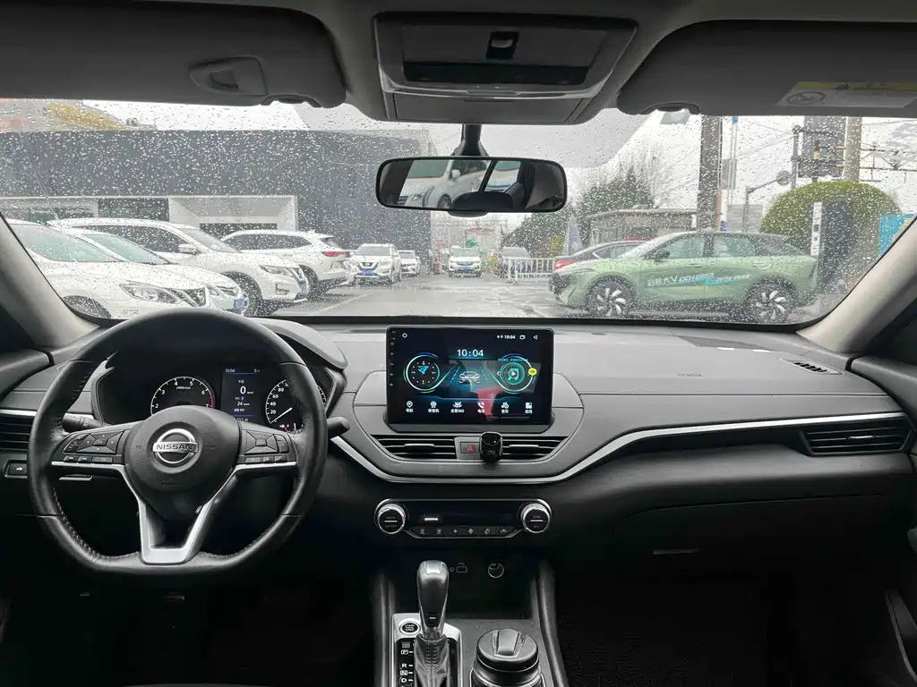 NISSAN TEANA 2019