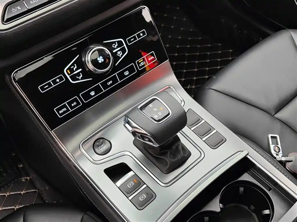 HONGQI H5 2020