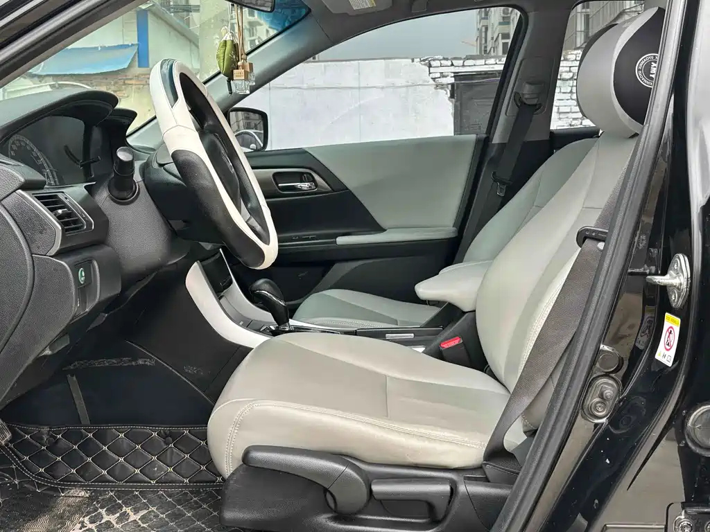 HONDA ACCORD 2015