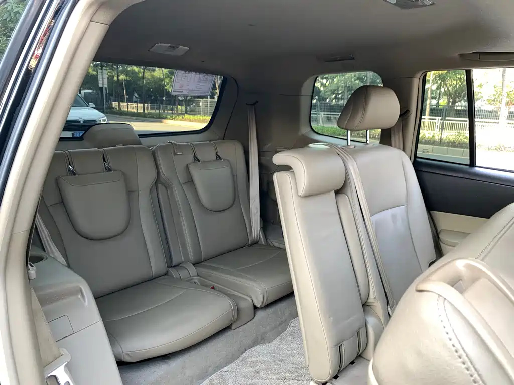 TOYOTA HIGHLANDER 2013