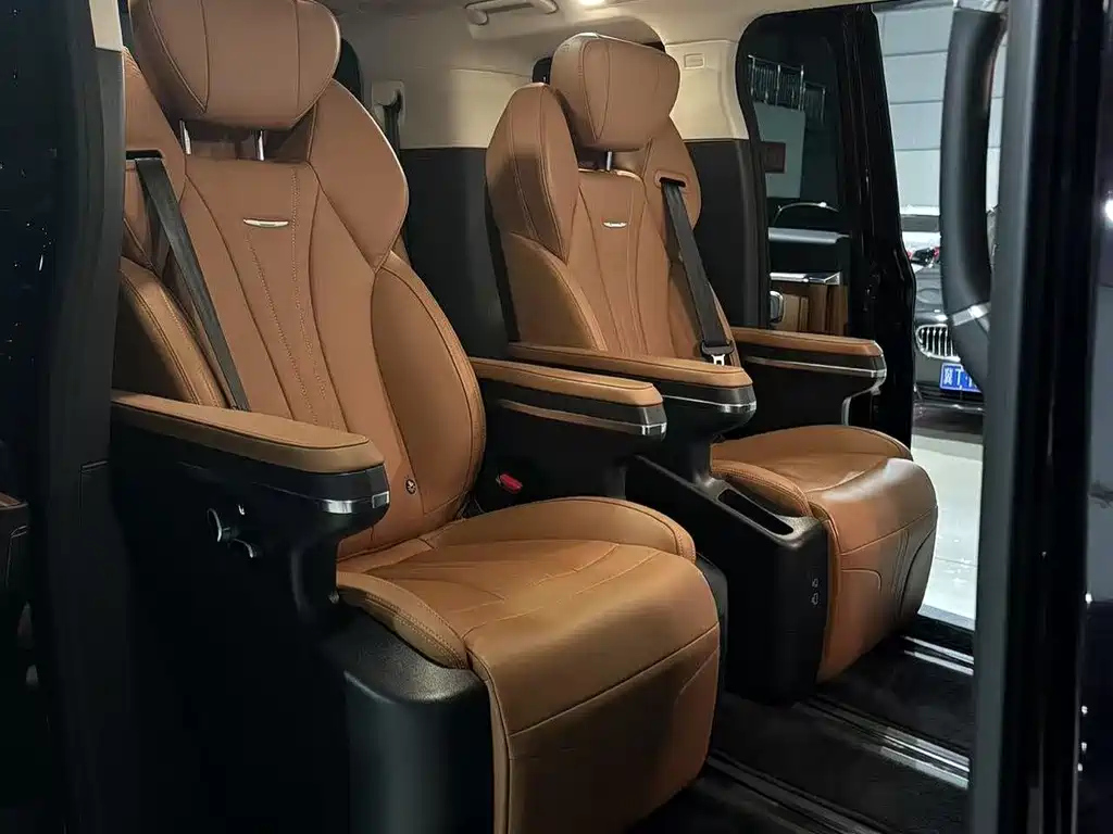 HONGQI HQ9 2023