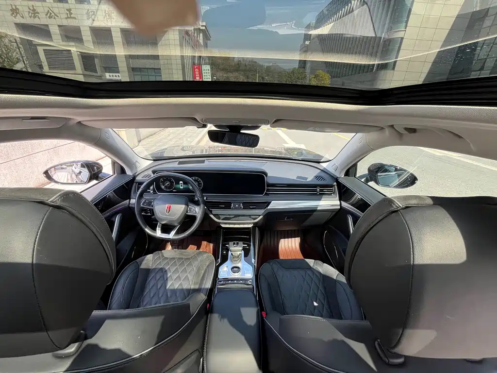 HONGQI HS5 2020