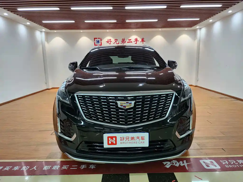 CADILLAC XT5 2020