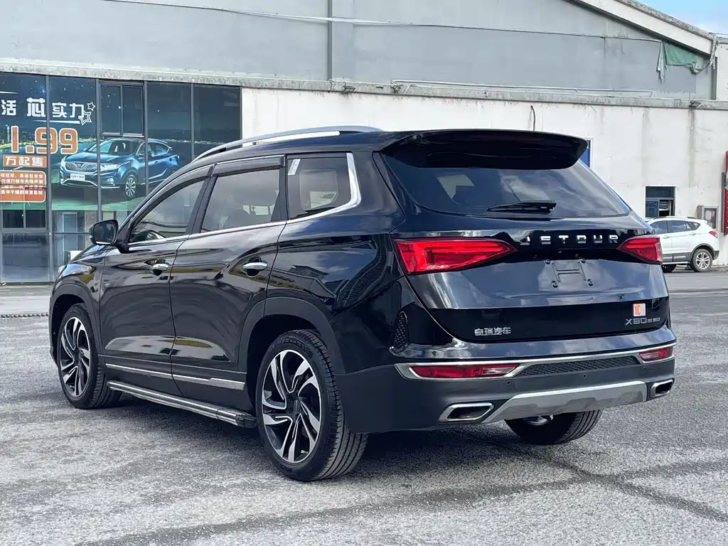 JETOUR X90 2019