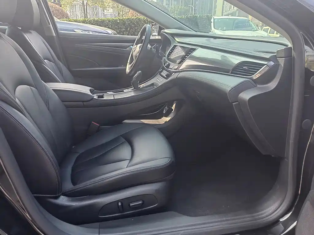 BUICK LACROSSE 2021