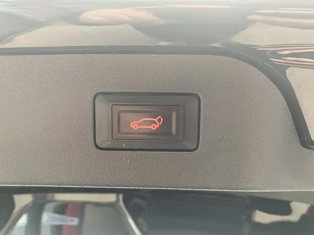 VOLKSWAGEN PASSAT 2023