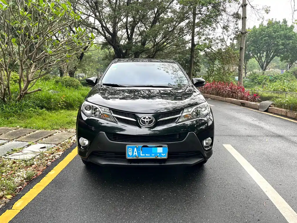 TOYOTA RAV4 RONGFANG 2016
