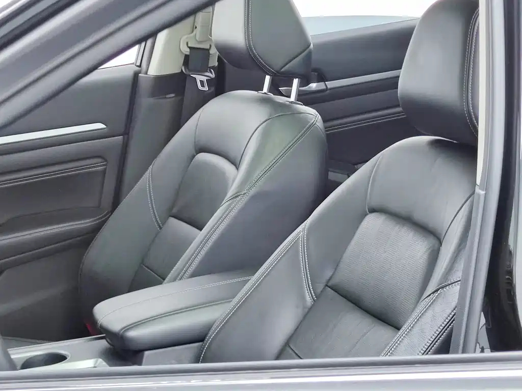 NISSAN TEANA 2019