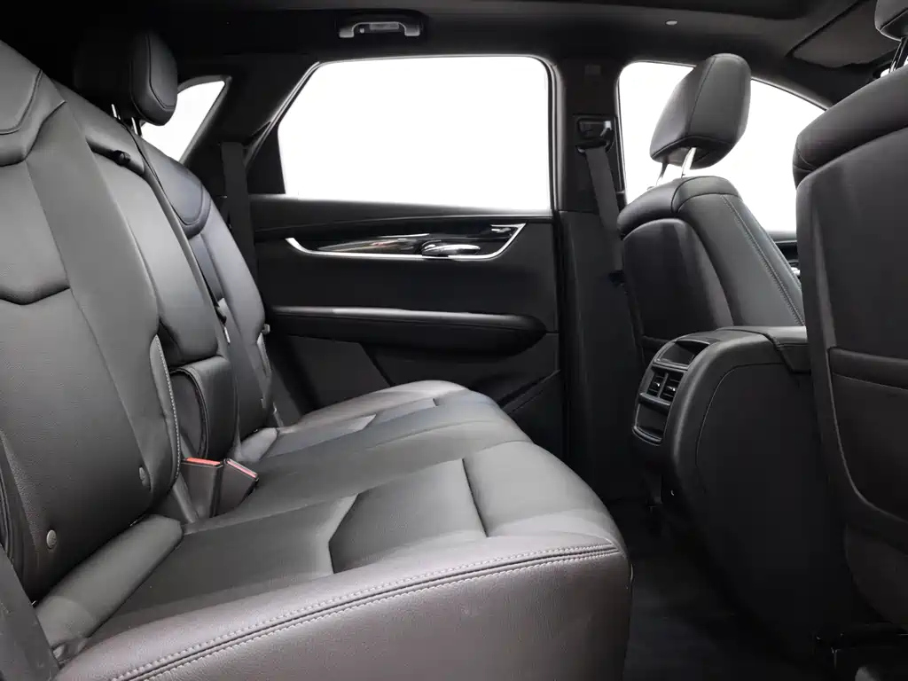 CADILLAC XT5 2021
