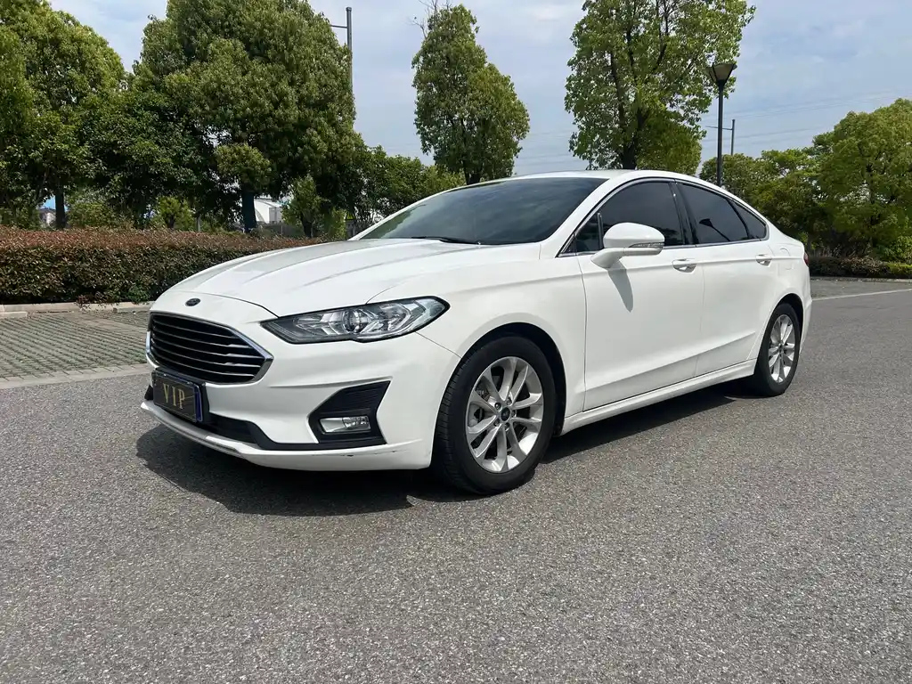 FORD MONDEO 2020