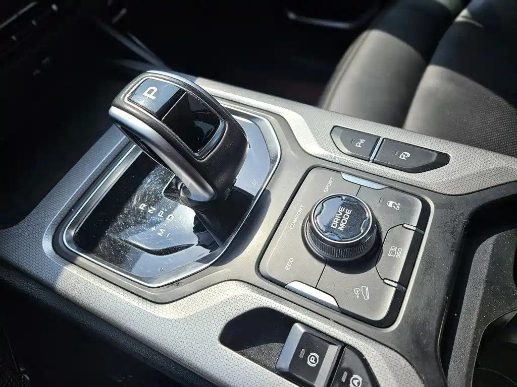 GEELY AUTO HAOYUE 2021