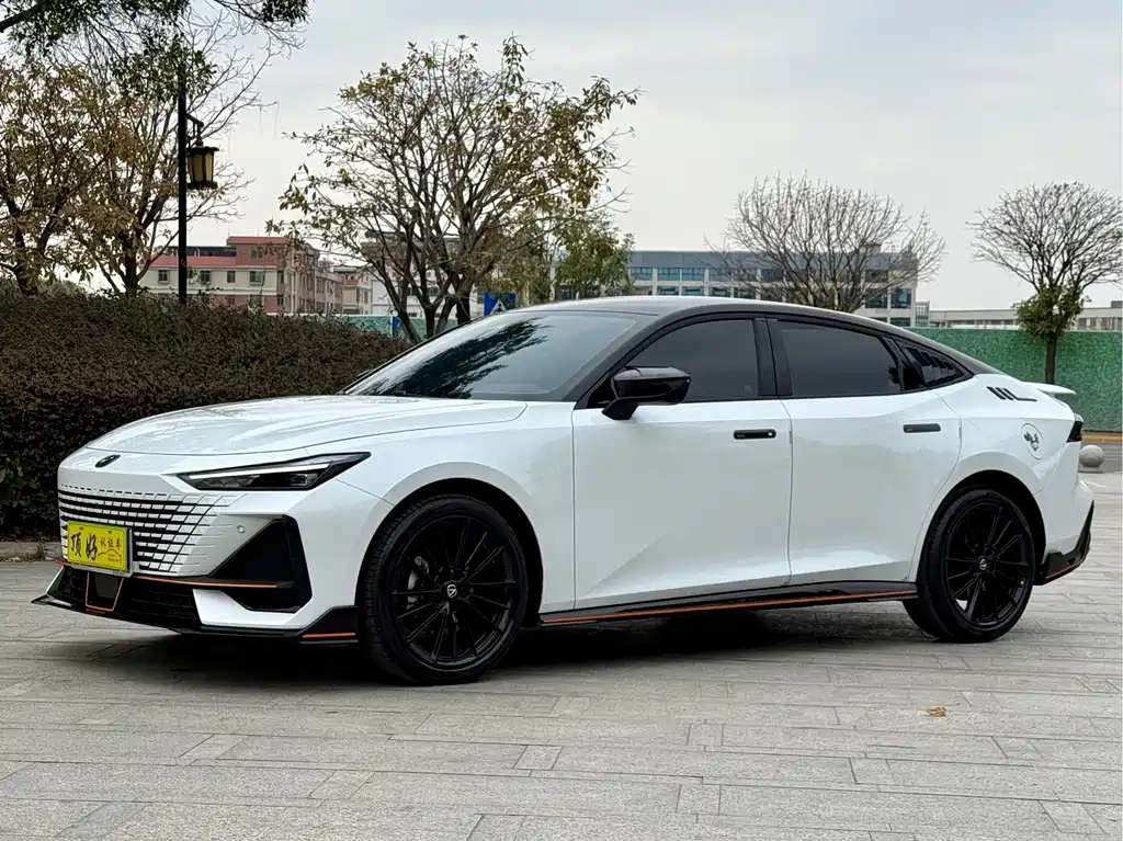 CHANGAN UNI-V 2023