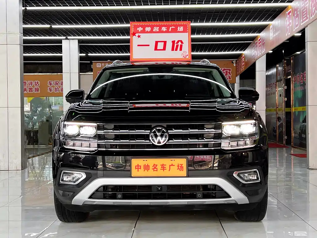 VOLKSWAGEN TOURAN 2021