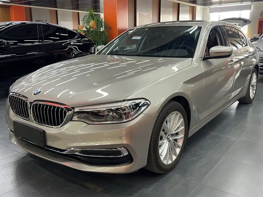 BMW 5-SERIES 2020