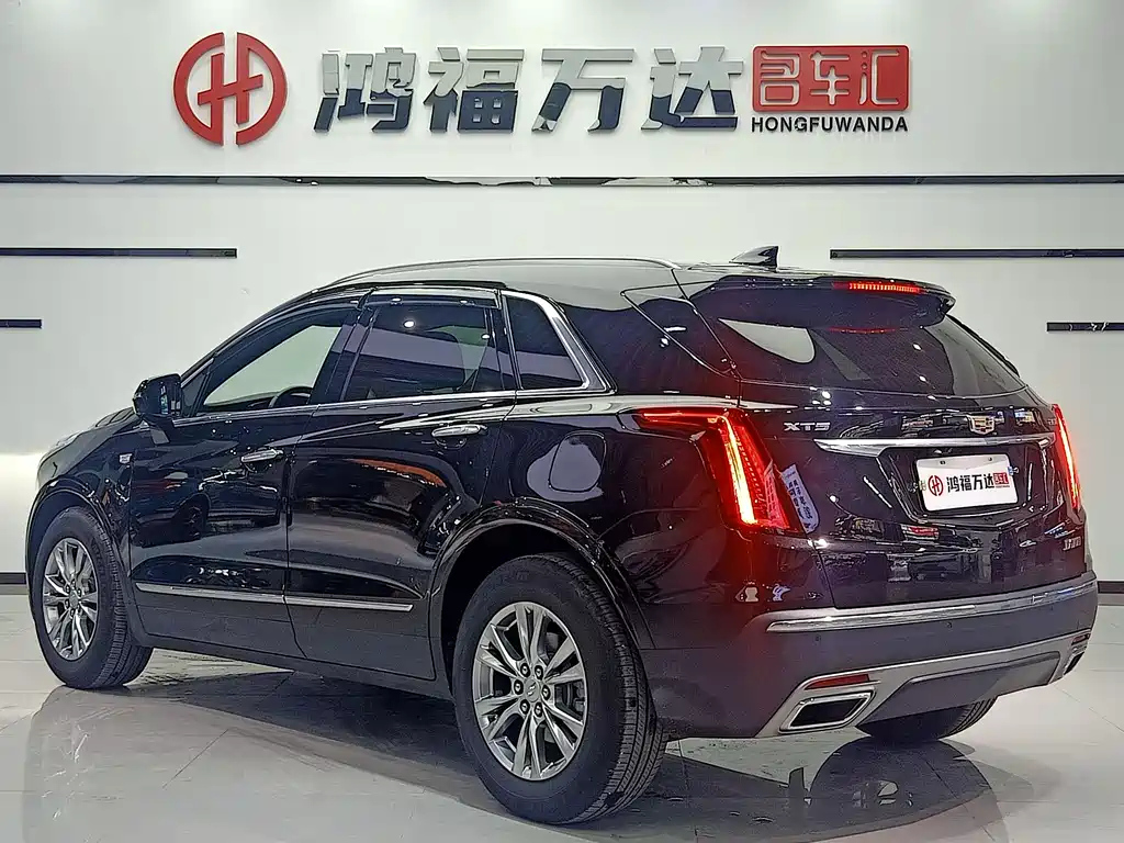 CADILLAC XT5 2021