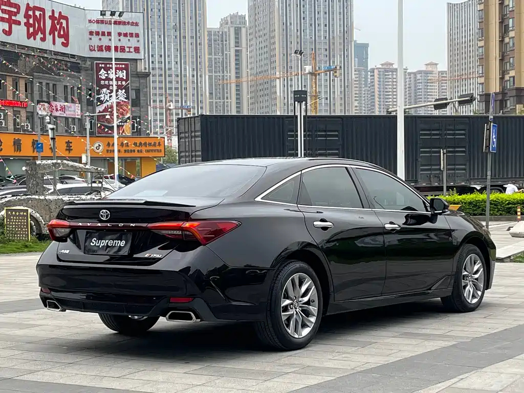 TOYOTA AVALON 2021