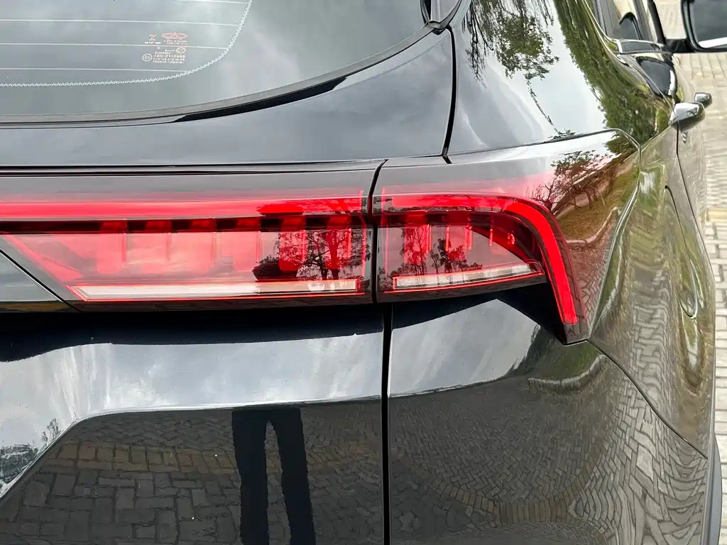 JETOUR X70 PLUS 2020