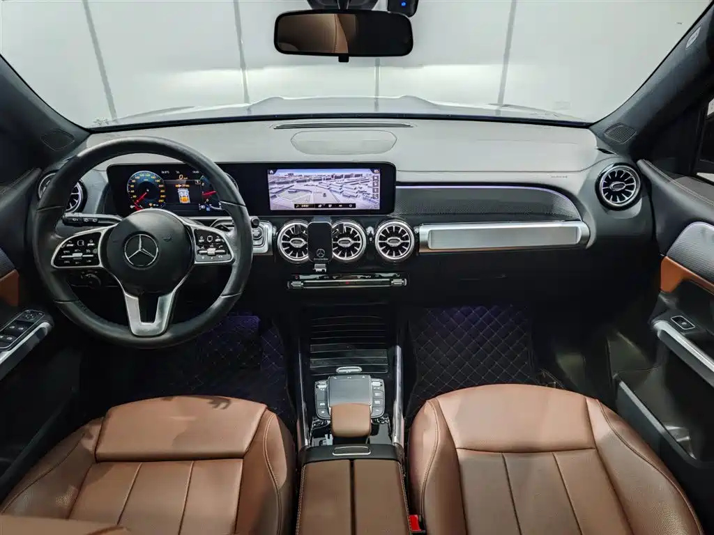 MERCEDES BENZ GLB 2022